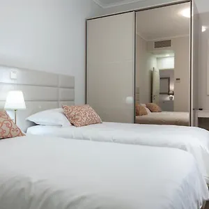 Deluxe Carissa Apartment